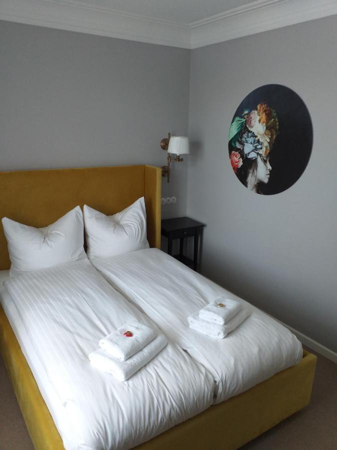 Hotel Landgasthof Adler Бад-Кроцинген Экстерьер фото