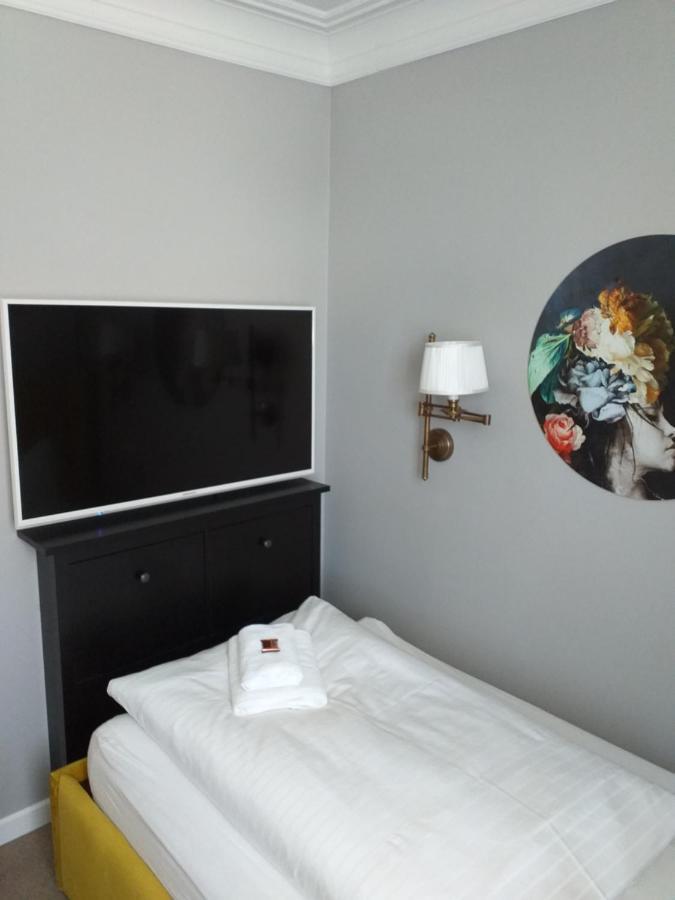 Hotel Landgasthof Adler Бад-Кроцинген Экстерьер фото